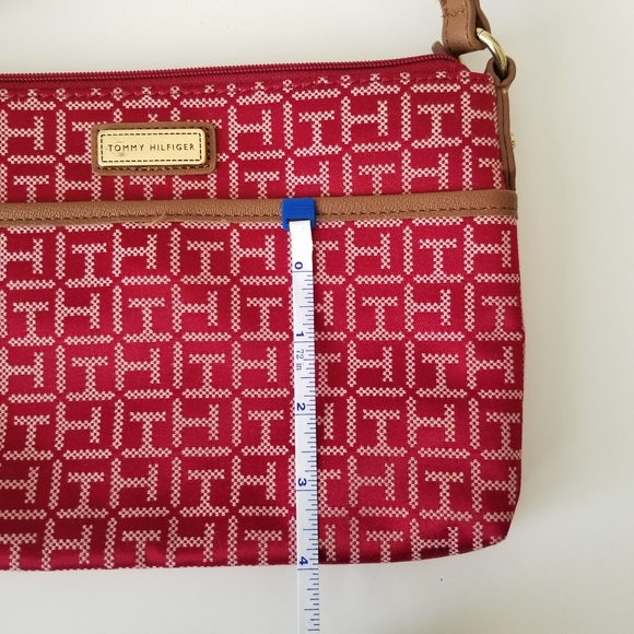 🚫SOLD🚫TommyHilfiger▪︎Crossbody Purse - Picture 12 of 13